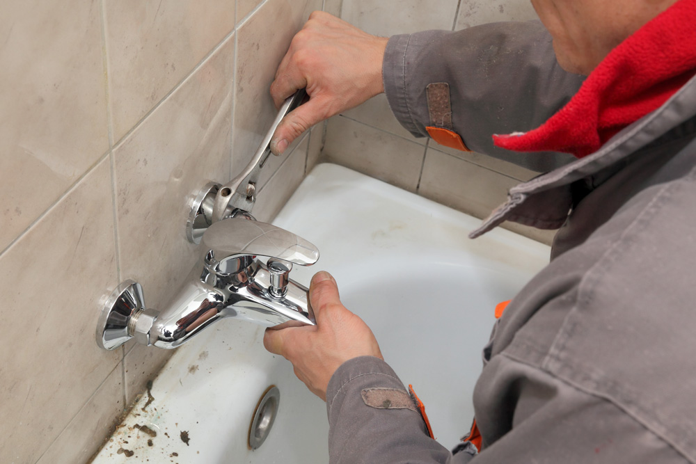 Bathroom Faucet Repair & Installation Services