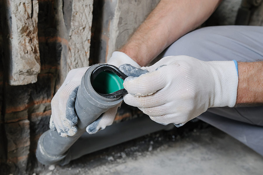 Kitchen sewer pipe installation